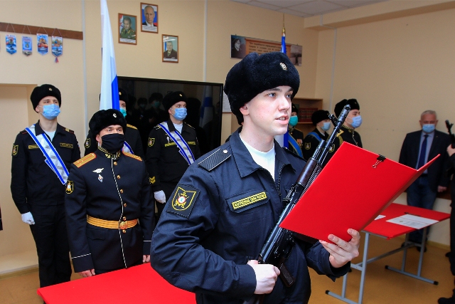 На Севмаш уже восьмая научно-производственная рота приняла присягу https://www.sevmash.ru/