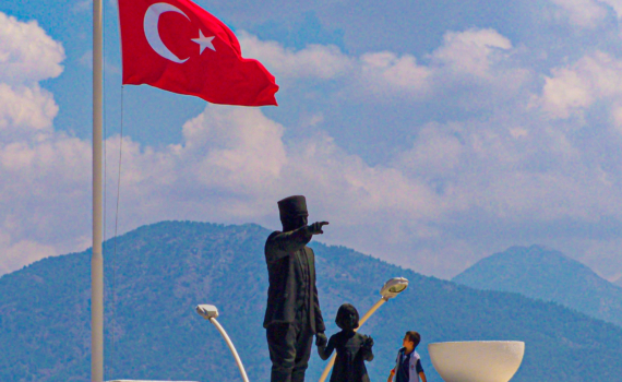 Лето закончилось, но отпуск только начался: 5 стран, где можно продлить лето в октябре-ноябре