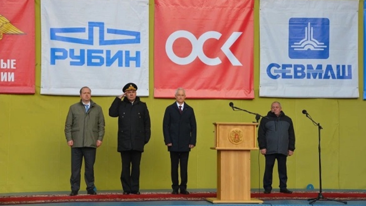 На Севмаше прошла церемония вывода из эллинга АПЛ “Хабаровск” МО РФ