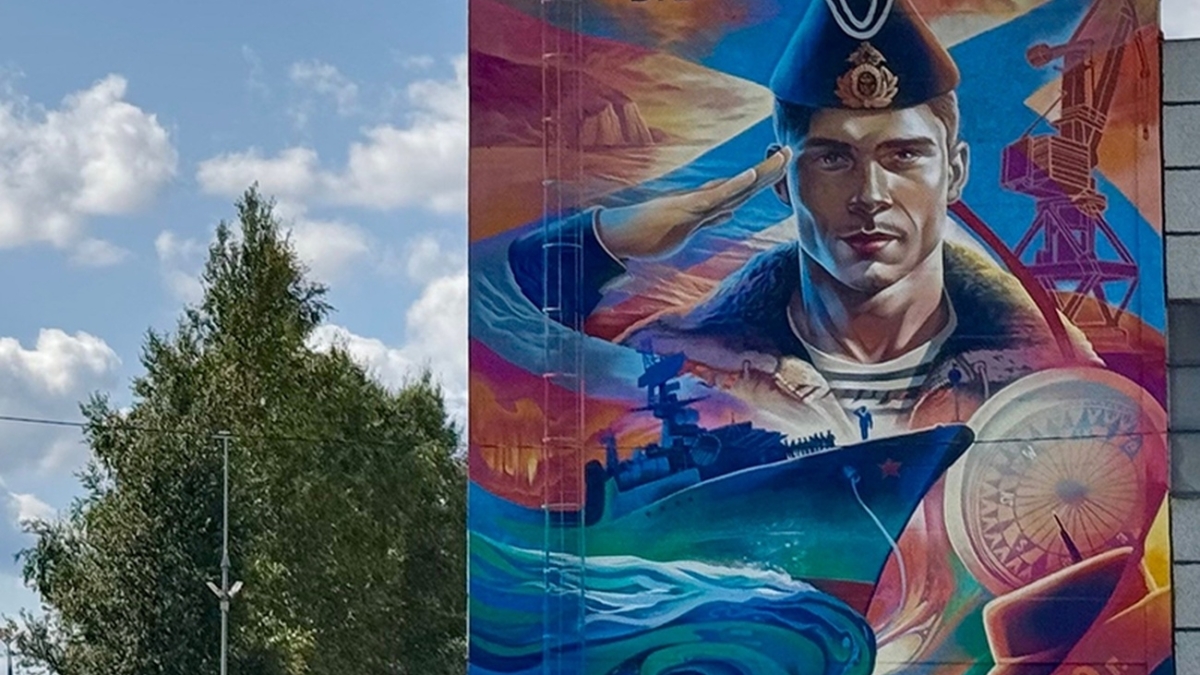 На Севмаше планируют реализовать проект по оформлению цехов муралами И.Кузубова и О.Перова / пресс-служба предприятия ОСК Севмаш