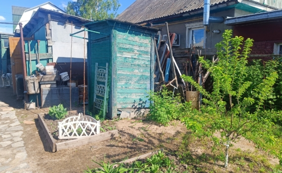 Три литра — и ждать две недели: работает ли популярный способ с дрожжами для выгребной ямы Три литра — и ждать две недели: работает ли популярный способ с дрожжами для выгребной ямы